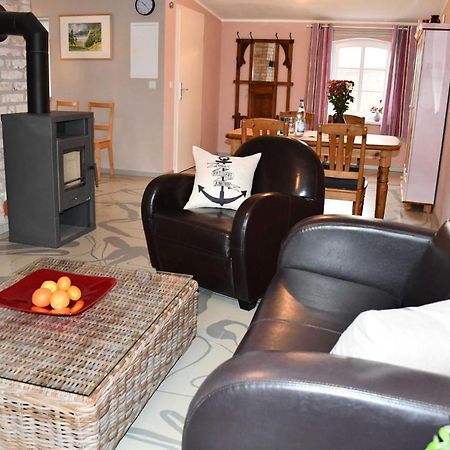Schoene Ferienwohnungen In Sassnit Sassnitz Chambre photo