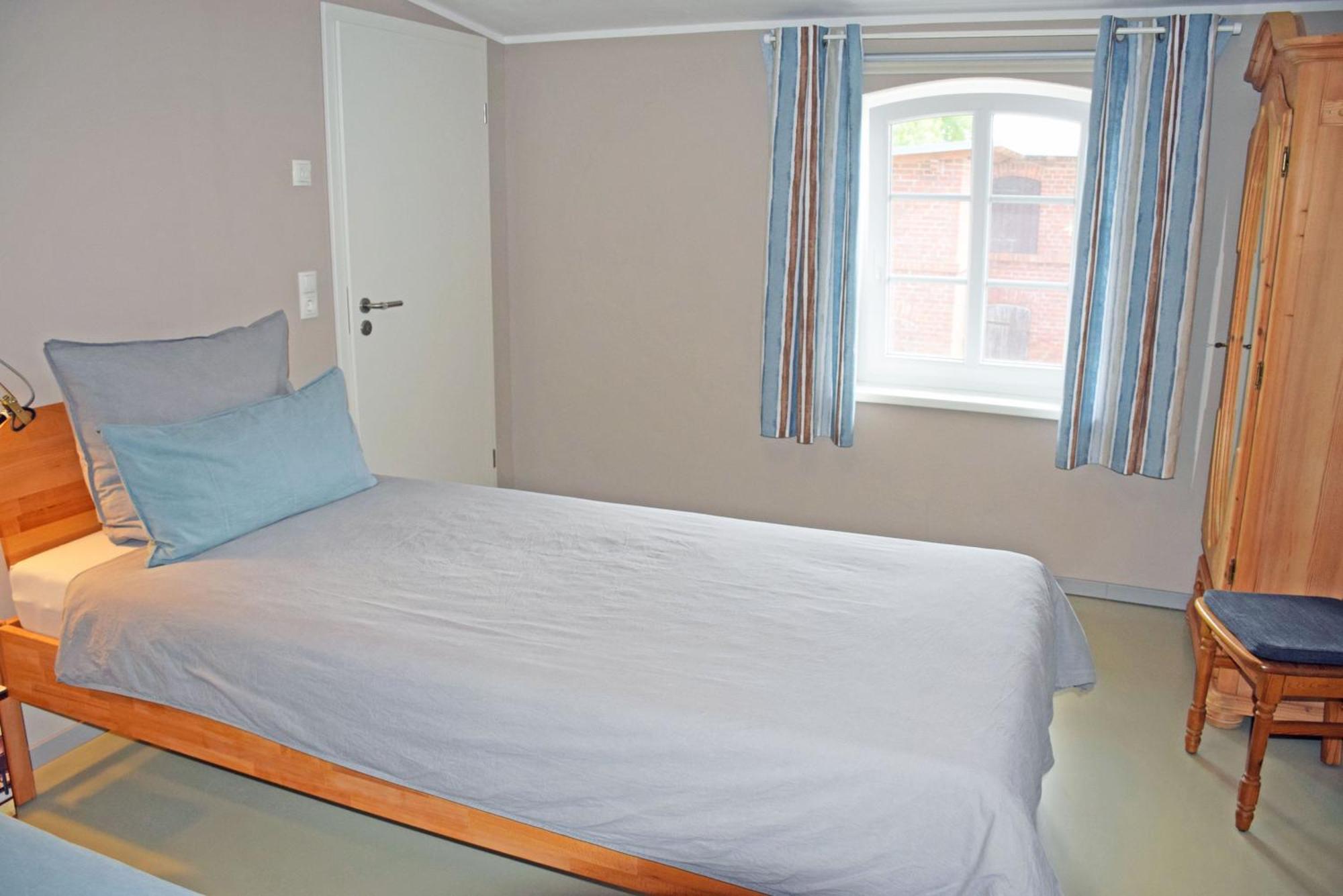 Schoene Ferienwohnungen In Sassnit Sassnitz Extérieur photo